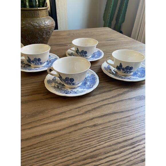 Vintage Cups And Saucers Swinnertons Staffordshire England The Ferry Collection - Picture 1 of 4